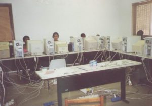 Computerunterricht im Sitec Bissau